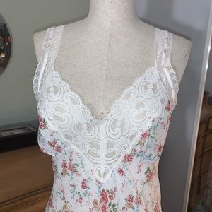 Christian Dior Matching Night Gown and Robe!